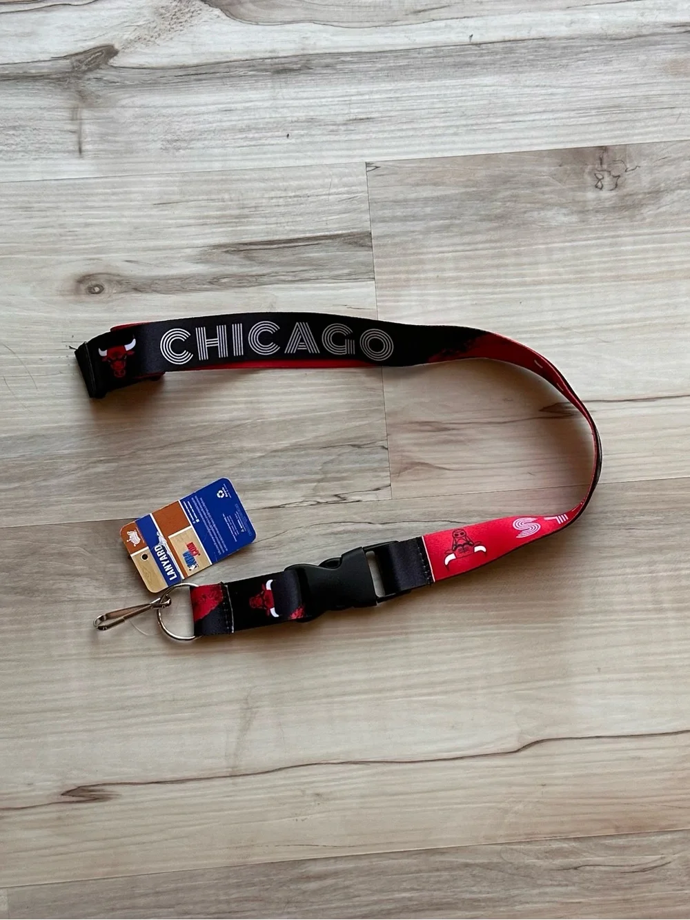 NBA Chicago Bulls Black & Red Lanyard